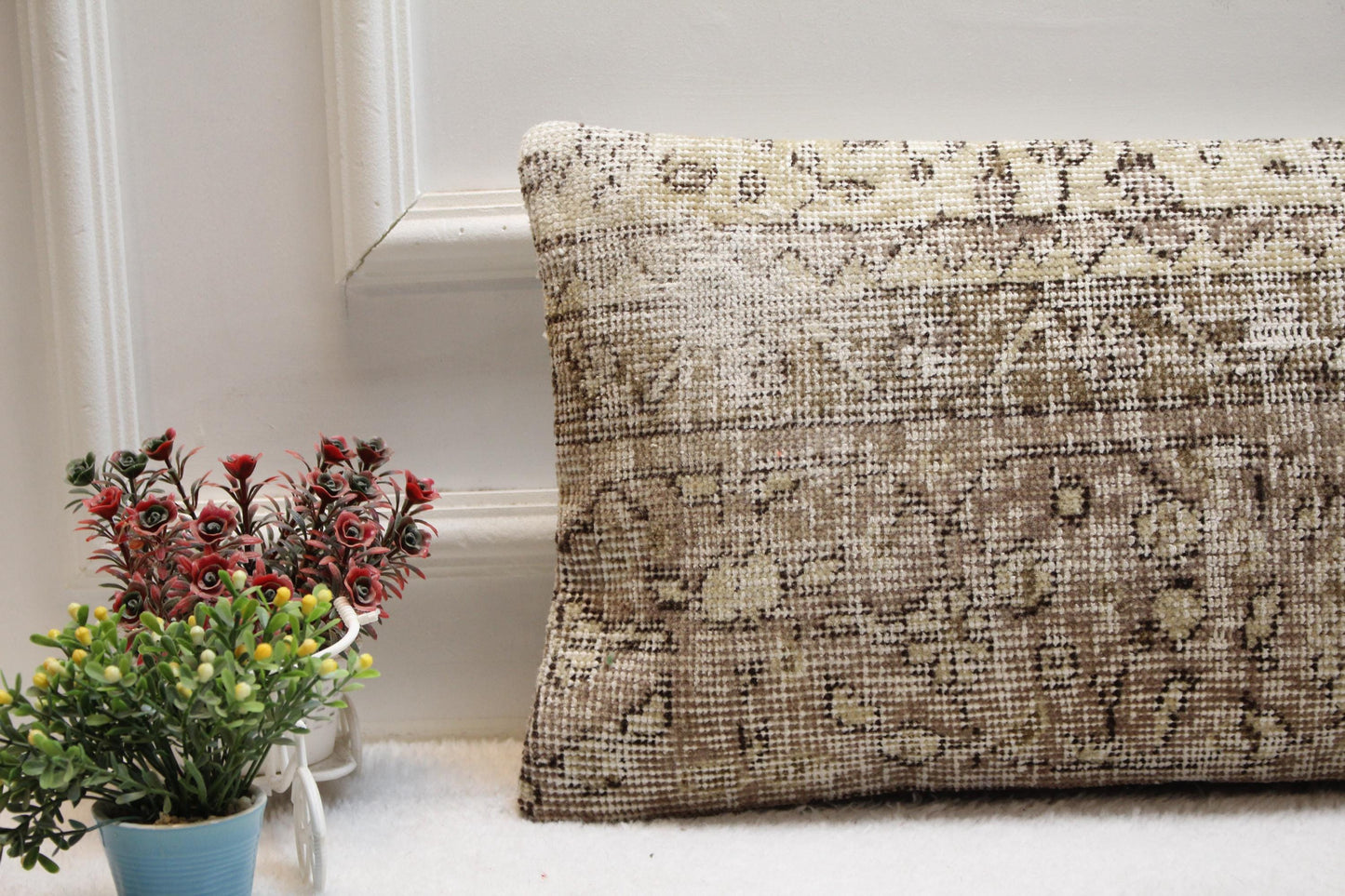 Handmade Turkish Kilim Lumbar Pillow Cover: Boho Farmhouse Decor (12x24)