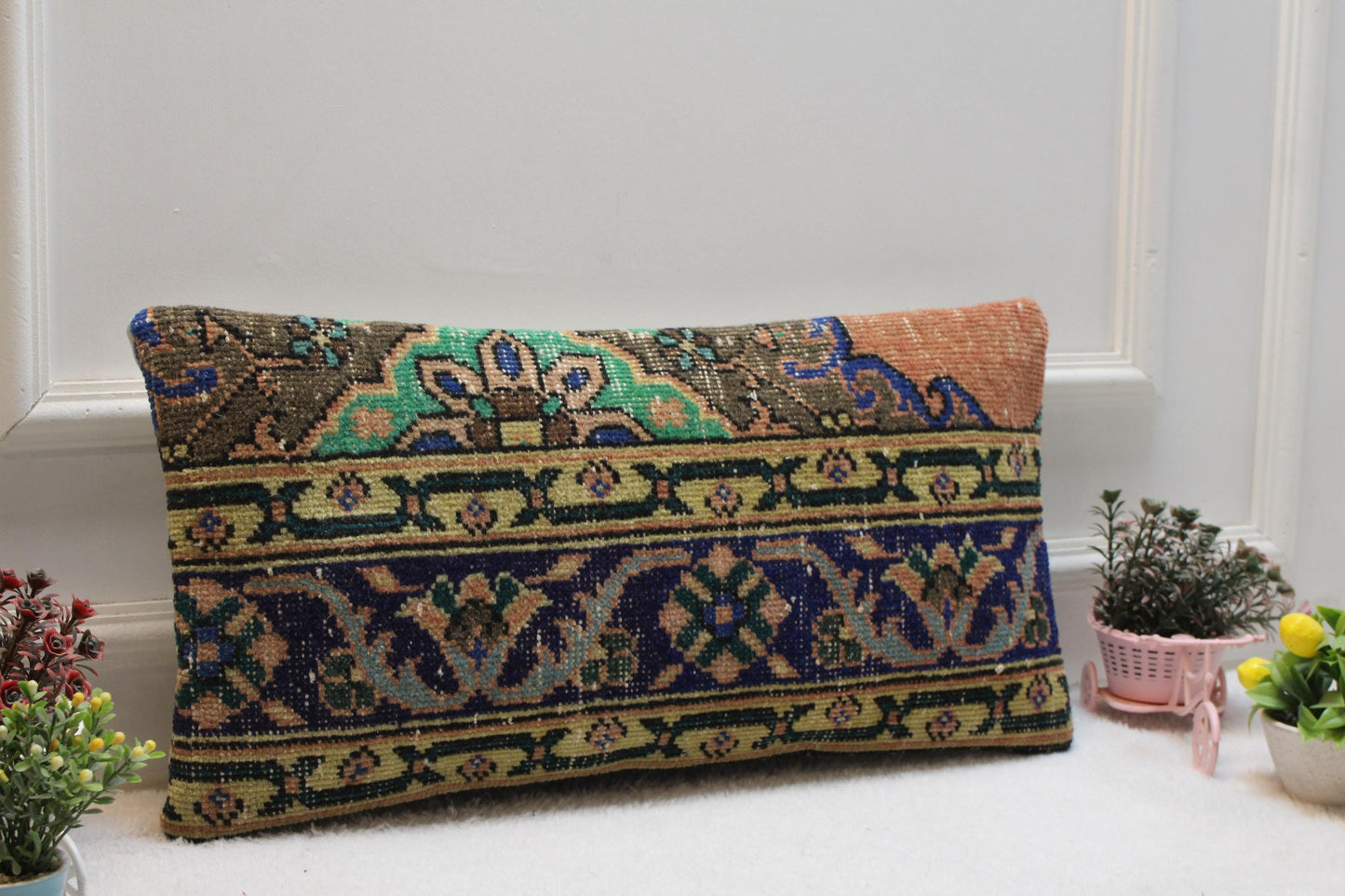 Handmade Turkish Kilim Lumbar Pillow Cover: Bohemian Sofa Cushion 12x24