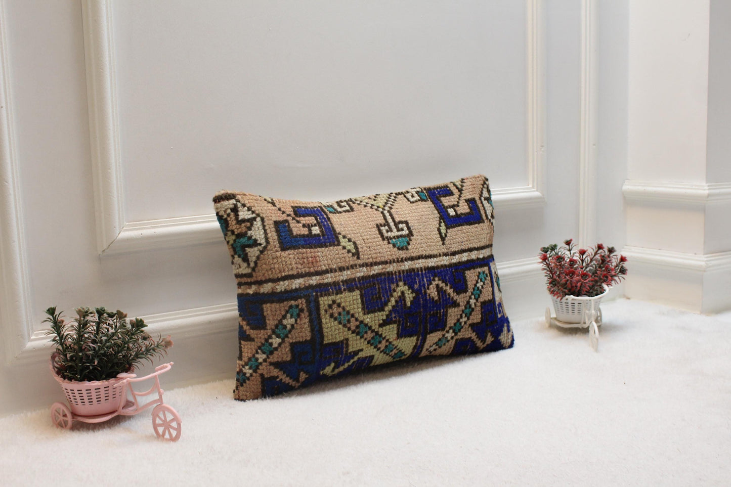 Vintage Turkish Rug Pillow Cover: Beige & Blue Wool Lumbar Pillow (12x20 in)