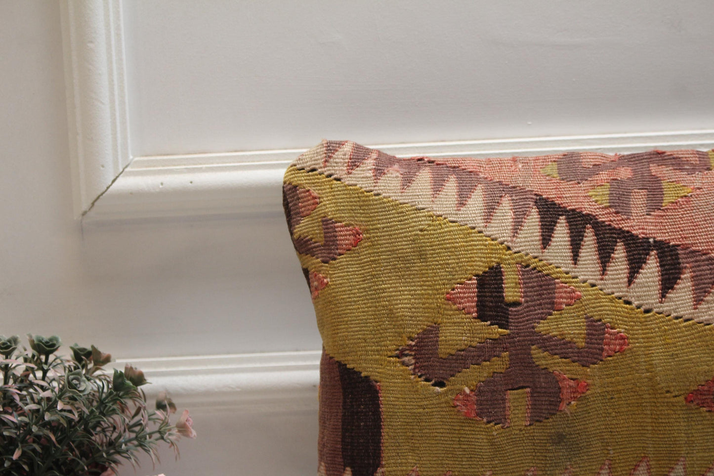 Geometric Kilim Pillow Cover: Vintage Turkish Rug, 12x20 inch