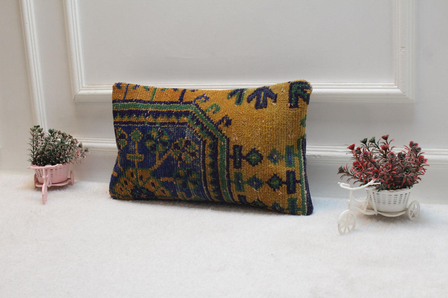 Handmade Turkish Rug Pillow Cover: Vintage Kilim Lumbar Pillow, 12x20 inch
