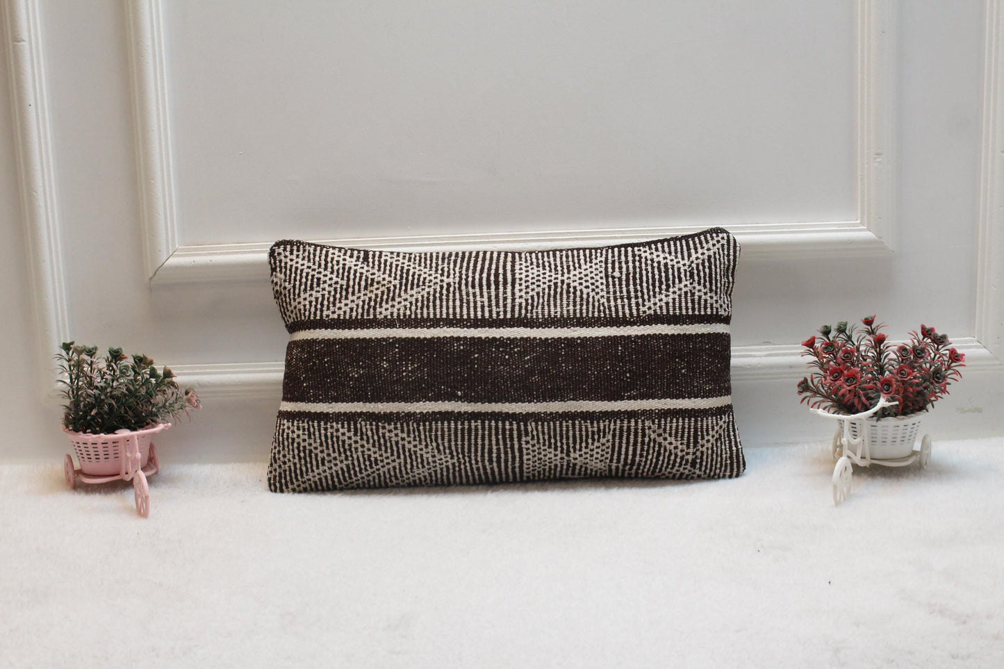 Handmade Kilim Pillow Cover: Organic Wool, Brown & White (12x20 in)