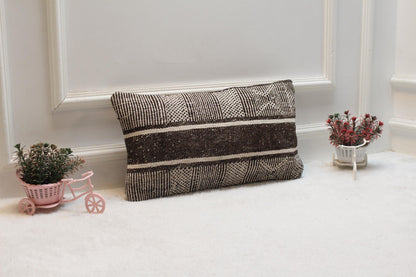 Handmade Turkish Kilim Pillow Cover: Organic Wool Lumbar Pillow (12x20 in)