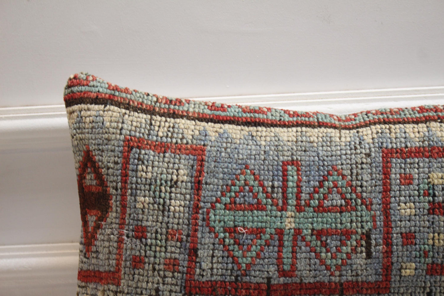 Vintage Turkish Rug Lumbar Pillow Cover: Organic Wool, 12x20 inch