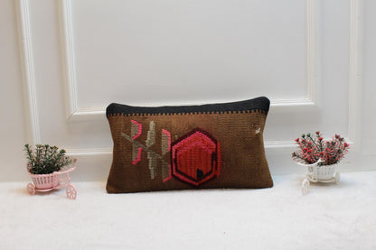 Vintage Turkish Kilim Pillow Cover: Organic Wool Lumbar Pillow (12x20in)