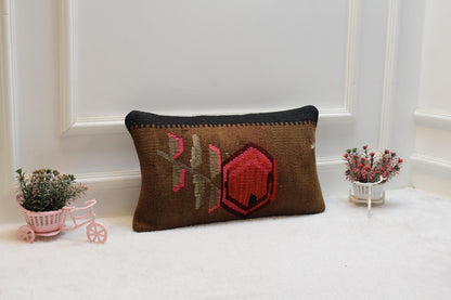 Vintage Turkish Kilim Pillow Cover: Organic Wool Lumbar Pillow (12x20in)