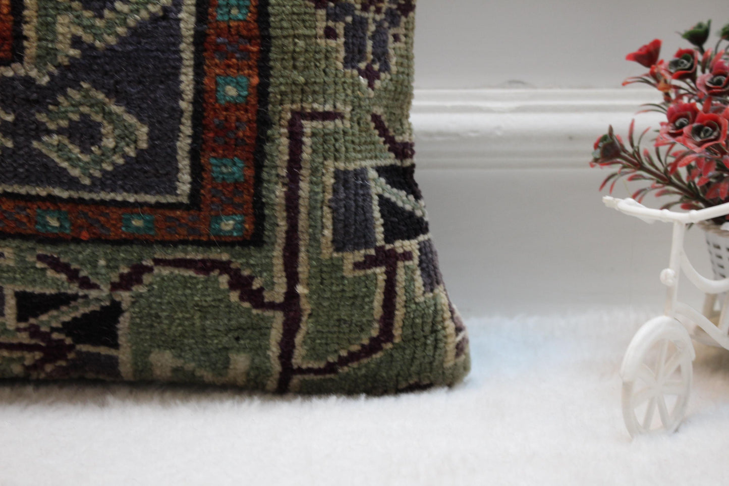 Handmade Turkish Kilim Pillow Cover: Upcycled Woven Rug, 12x20 inch