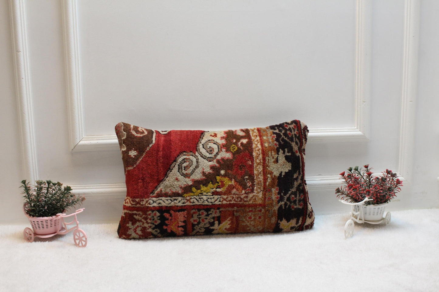 Handmade Red Turkish Rug Pillow Cover: Vintage Lumbar Pillow (12x20 inc)