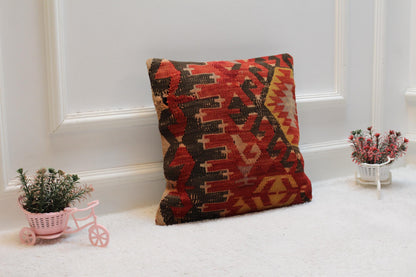 Handmade Kilim Pillow Cover: Organic Wool, Vintage Rug (16x16 in)