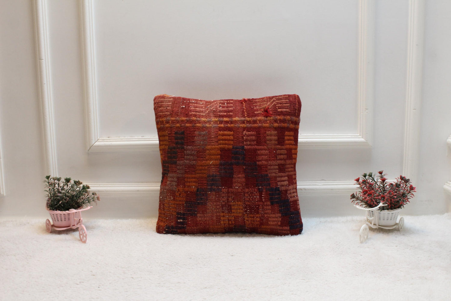 Geometric Kilim Pillow Cover: Handmade Upcycled Woven Rug, 16x16 inch
