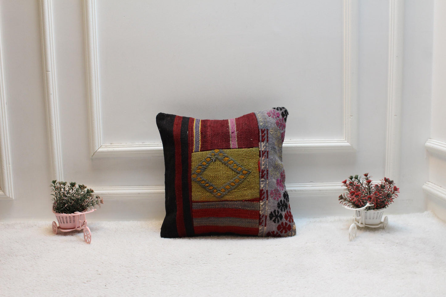 Handmade Patchwork Kilim Pillow Cover: Upcycled Woven Wool, 16x16 inch