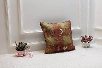 Handmade Square Kilim Pillow Cover: Organic Wool Throw Pillow (16x16 in)