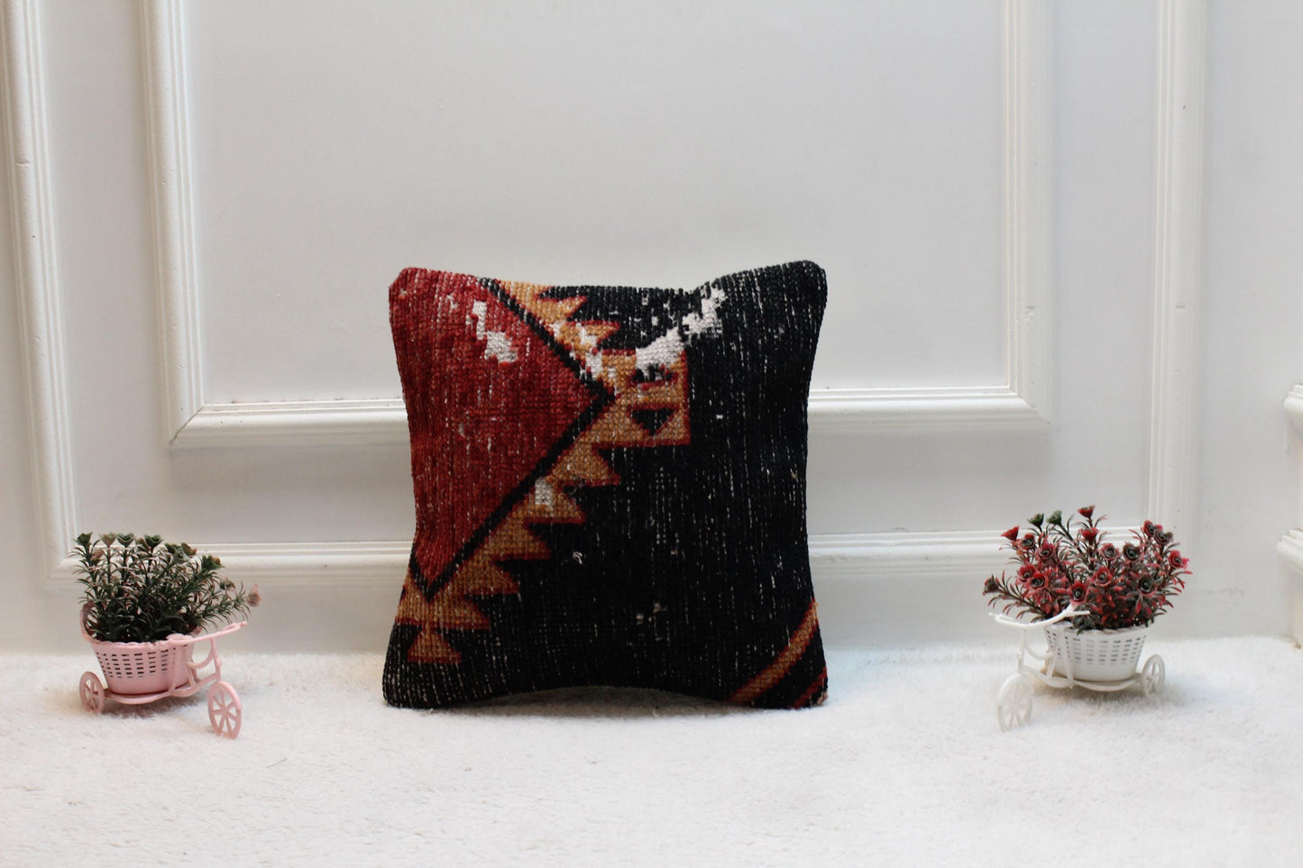 Handmade Turkish Kilim Pillow Cover: Red & Black Ethnic Design (16x16 in)