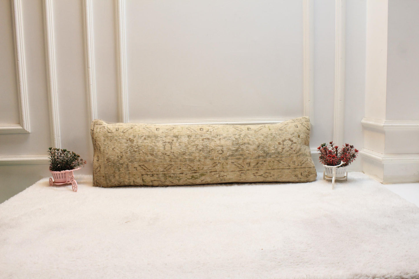 Cream Turkish Rug Lumbar Pillow Cover: Neutral Boho Decor (12x36 inch)
