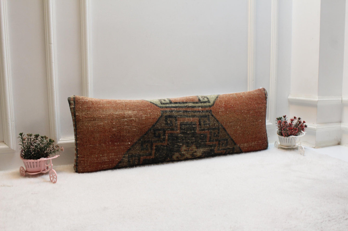 Southwestern Turkish Rug Lumbar Pillow Cover: Boho Tribal Print (12x36)