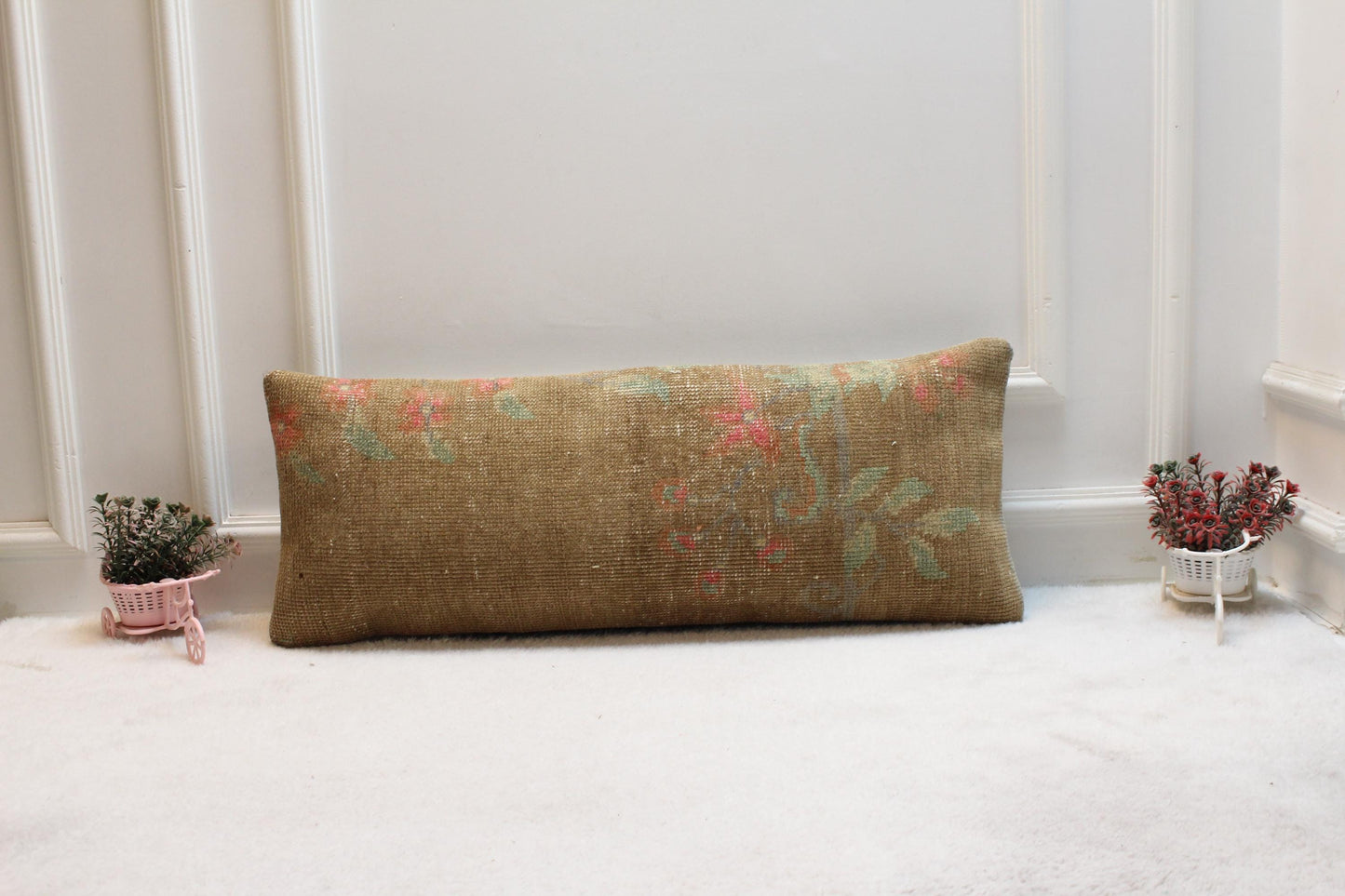 Vintage Turkish Rug Lumbar Pillow Cover: Handmade Kilim Pillow Case (12x36 in)