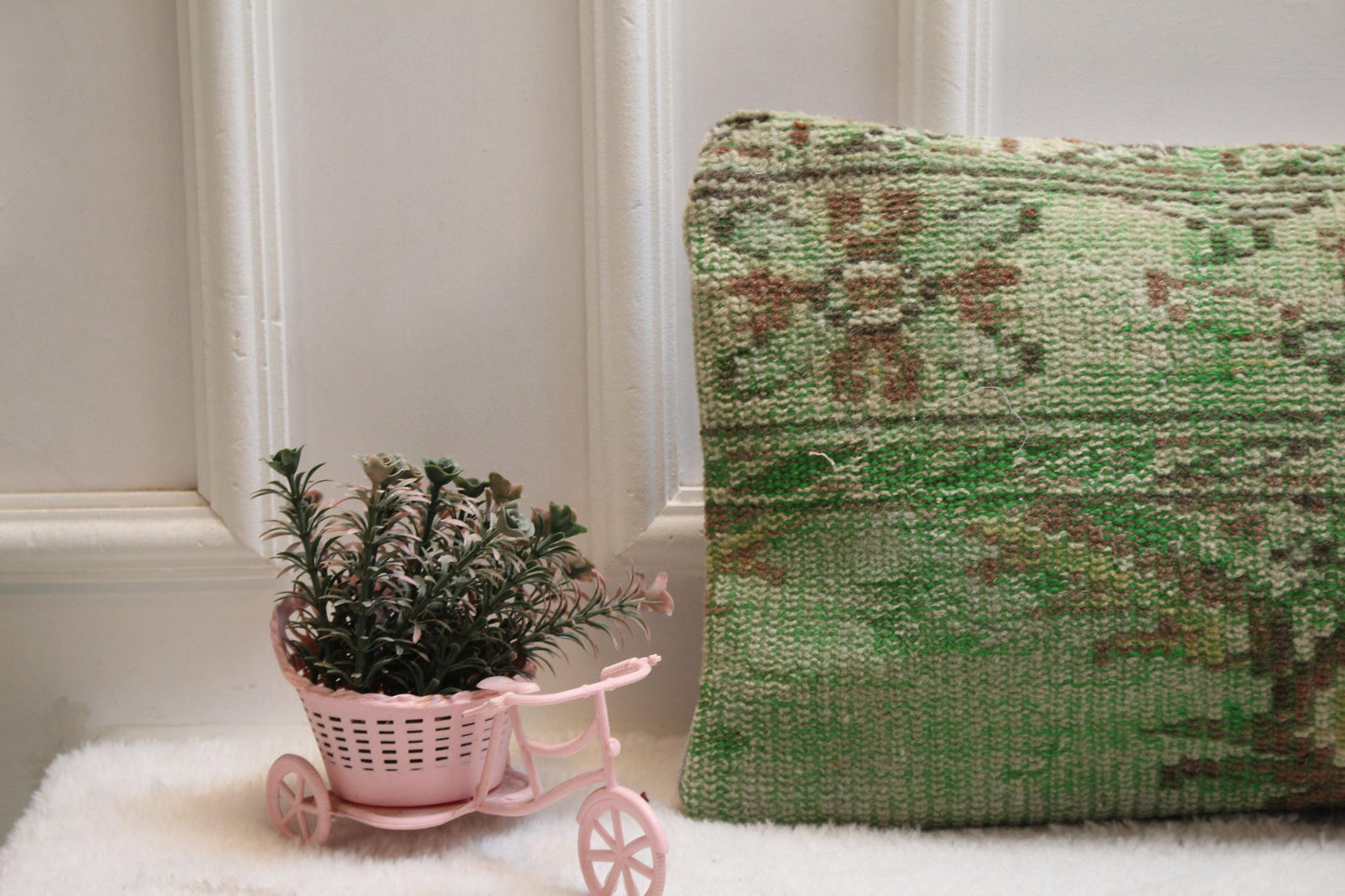Green Vintage Turkish Rug Lumbar Pillow Cover 12x36