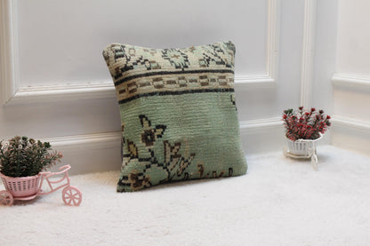 Handmade Green Turkish Pillow Cover: Vintage Kilim Rug, 16x16 inc