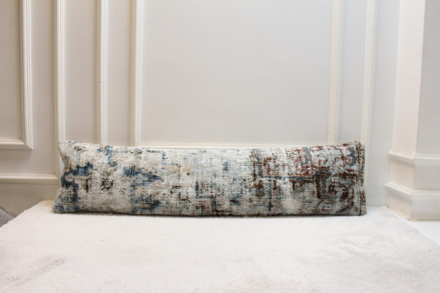 Handwoven Turkish Kilim Pillow – Vintage Ivory, Blue & Chestnut (30x120 inches)