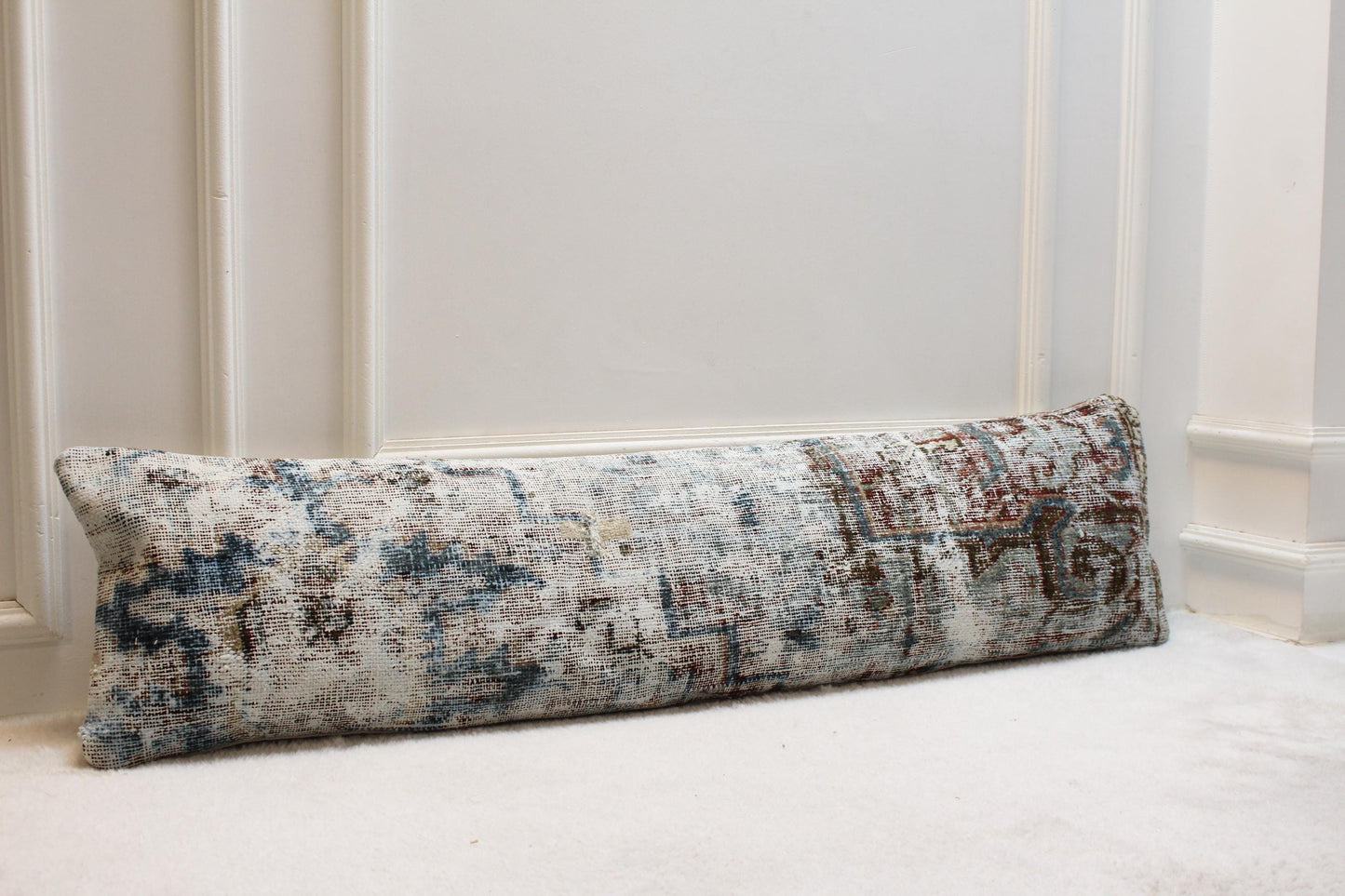 Handwoven Turkish Kilim Pillow – Vintage Ivory, Blue & Chestnut (30x120 inches)