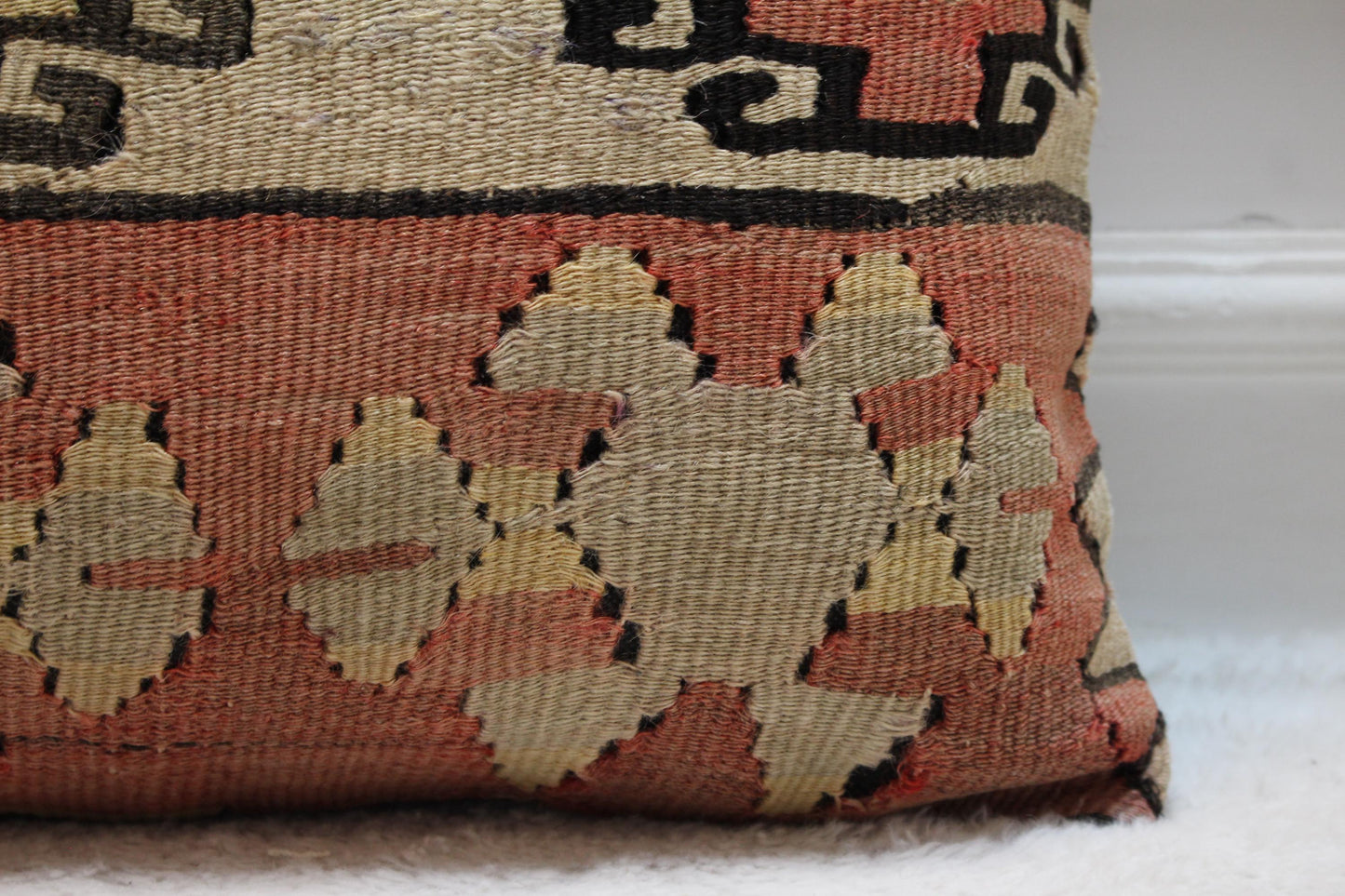 Vintage Kilim Pillow Cover: 16x16 Inch Handmade Wool Throw Cushion