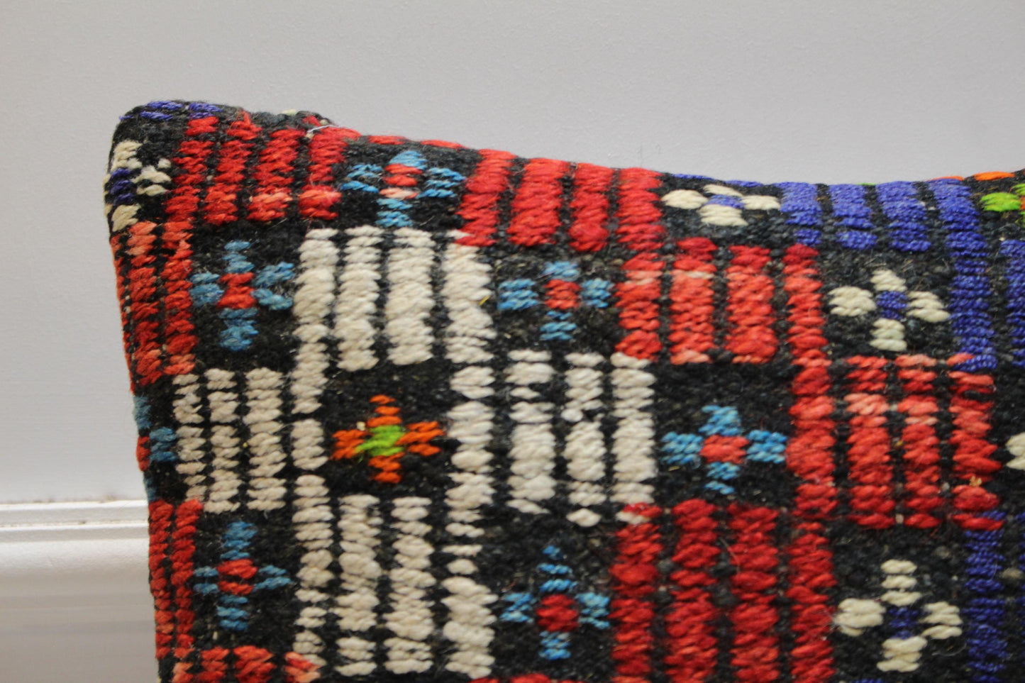 Square Kilim Pillow Cover: Vintage Turkish Wool, 16x16 inch
