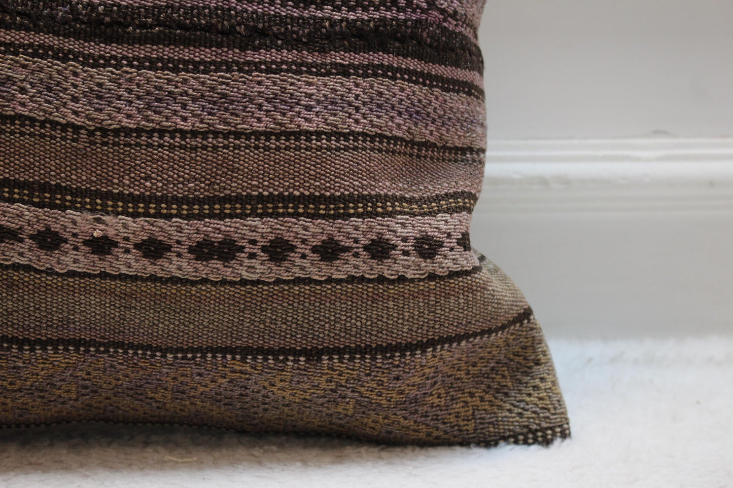 Geometric Kilim Pillow Cover: Handmade Turkish Woven Rug, 16x16 inch