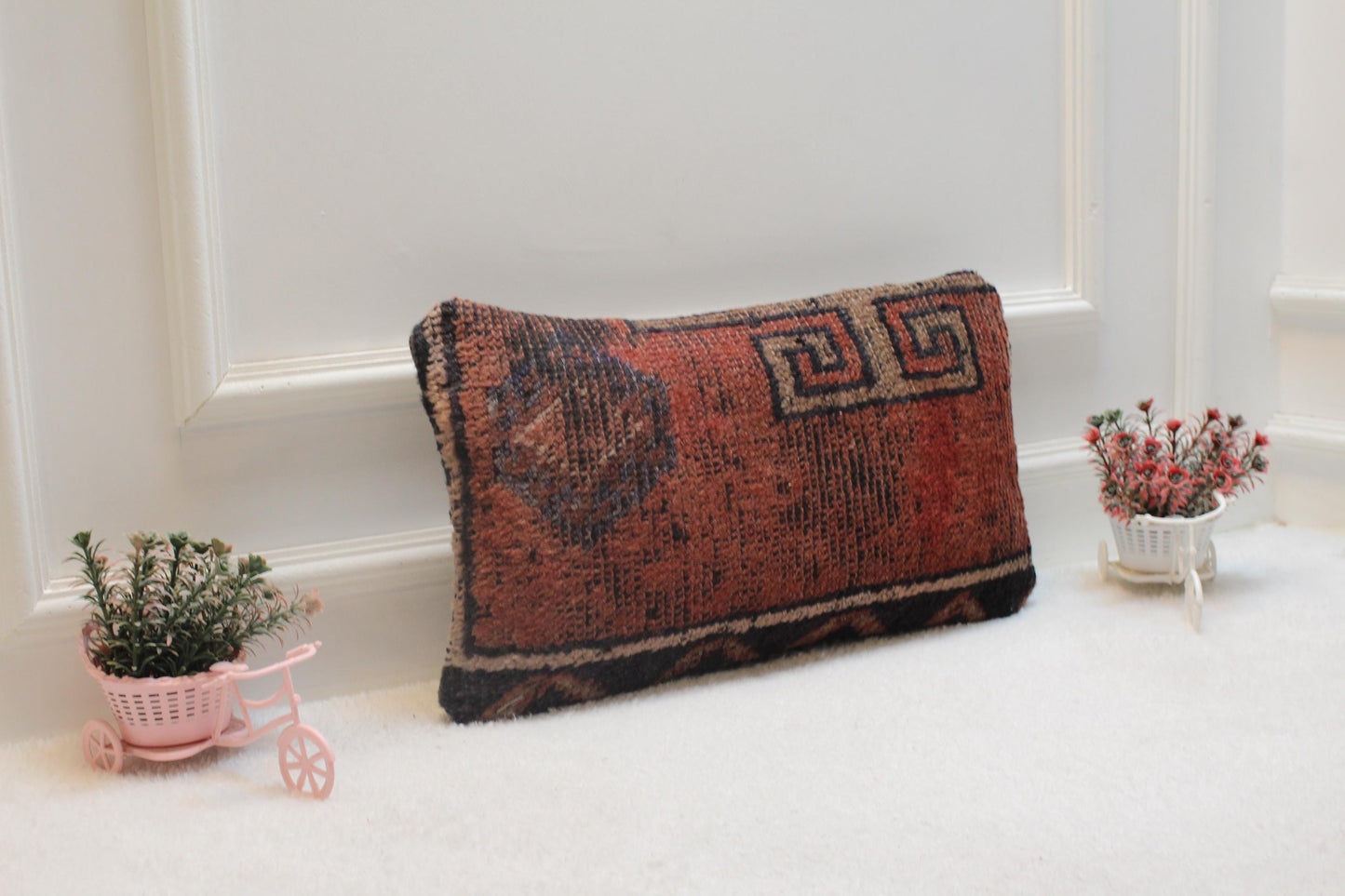 Red Wool Turkish Rug Lumbar Pillow Cover: Vintage Kilim, 12x20 inc