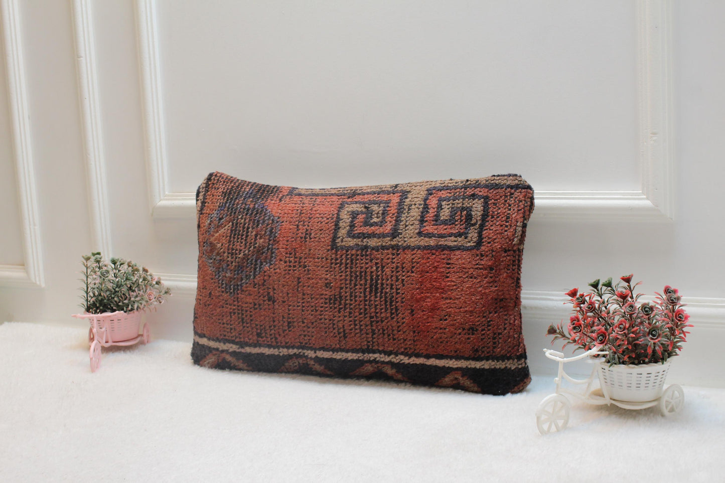 Red Wool Turkish Rug Lumbar Pillow Cover: Vintage Kilim, 12x20 inc