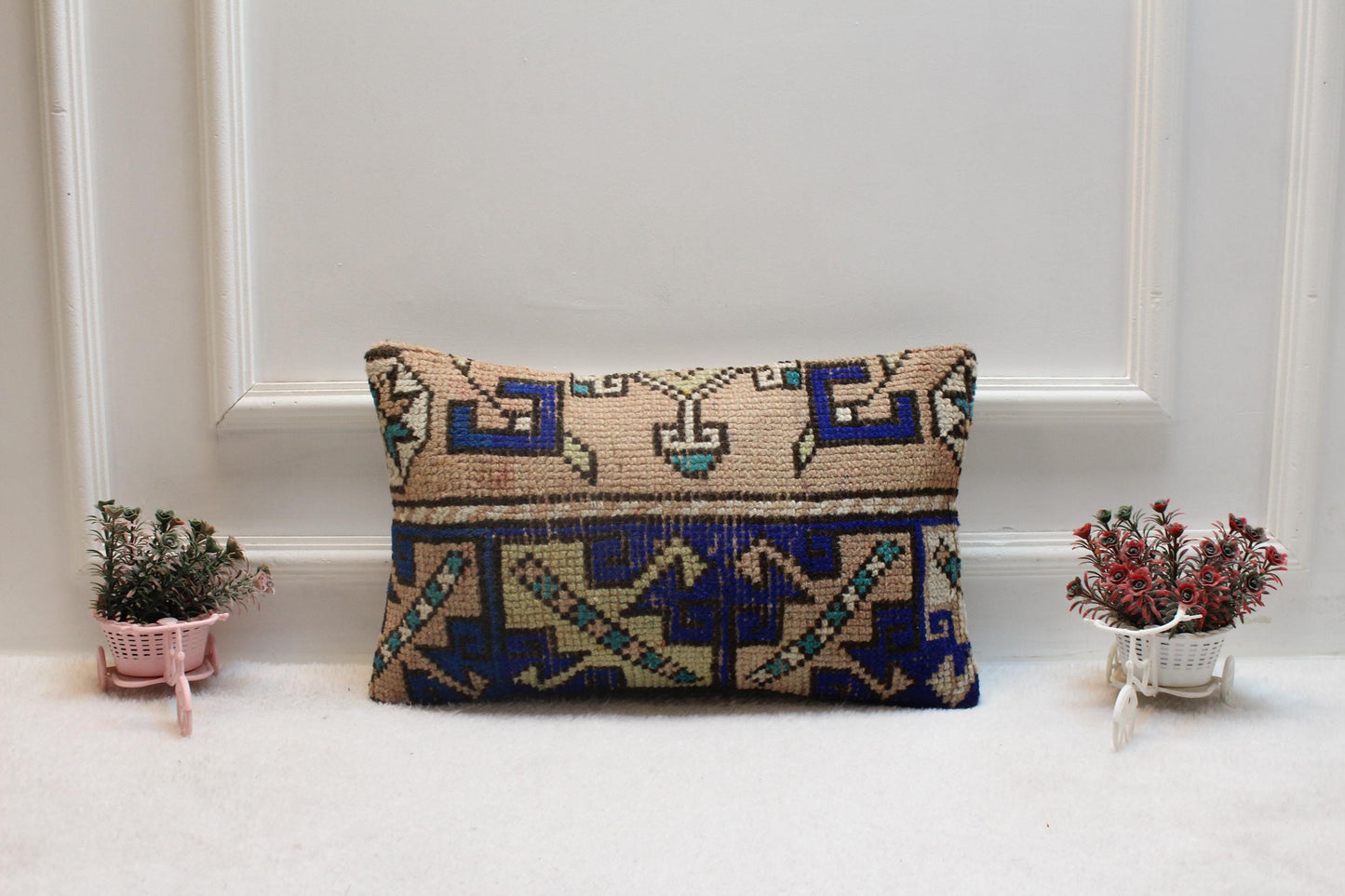 Vintage Turkish Rug Pillow Cover: Beige & Blue Wool Lumbar Pillow (12x20 in)