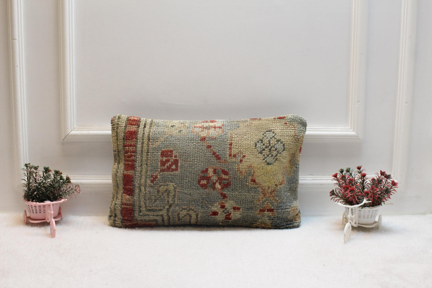 Handmade Turkish Rug Pillow Cover: Vintage Boho Wool Lumbar Pillow (12x20 in)