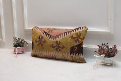 Geometric Kilim Pillow Cover: Vintage Turkish Rug, 12x20 inch