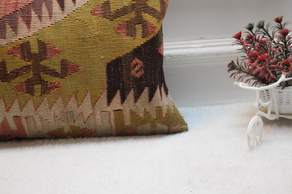Geometric Kilim Pillow Cover: Vintage Turkish Rug, 12x20 inch