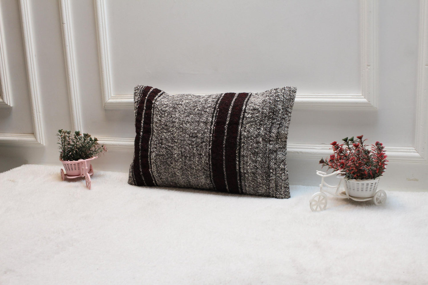 Handmade Gray Kilim Pillow Cover: Organic Wool Lumbar Pillow, 12x20 inch