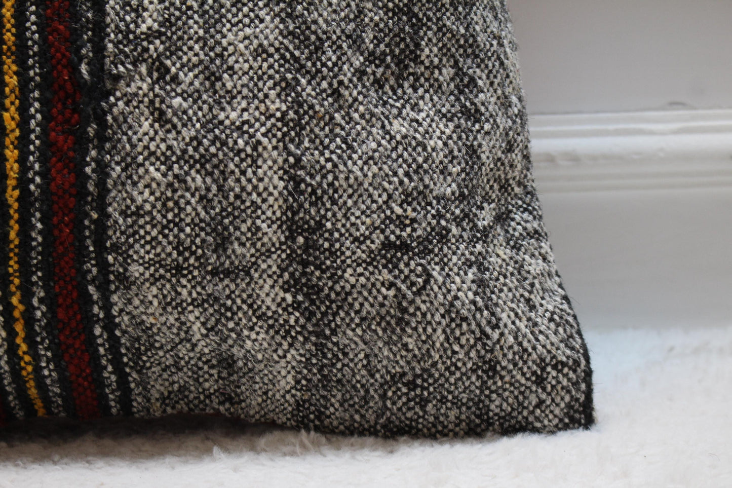 Handmade Gray Kilim Pillow Cover: Vintage Woven Wool, 16x16 inch