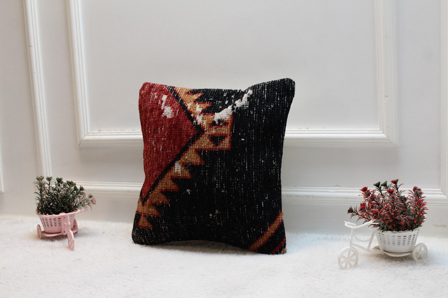 Handmade Turkish Kilim Pillow Cover: Red & Black Ethnic Design (16x16 in)