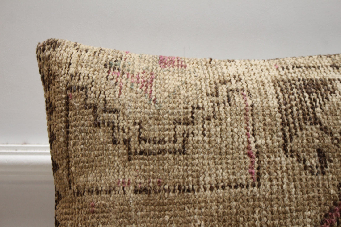 Handmade Brown Kilim Pillow Cover: Boho Home Decor (16x16 inc)