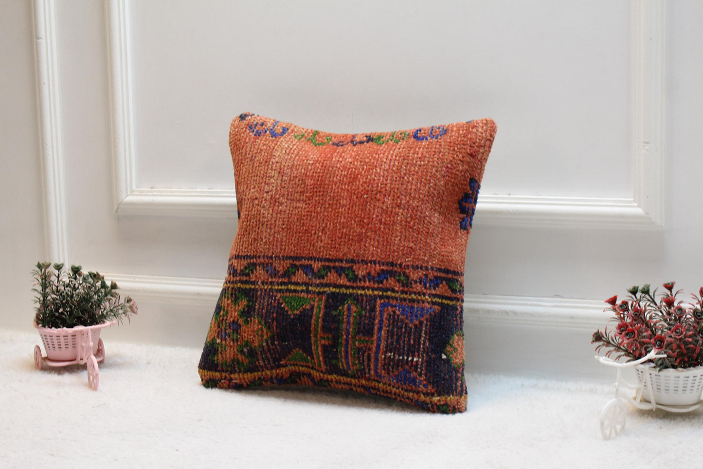 Handmade Turkish Rug Pillow Cover: Geometric Wool Throw Pillow (16x16 in)