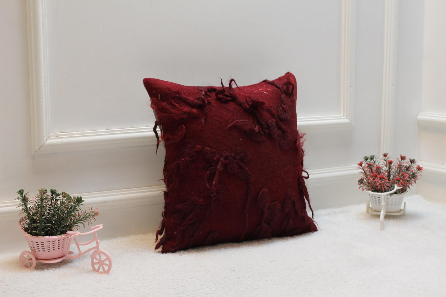 Handmade Turkish Rug Pillow Cover: Upcycled Wool, Bohemian Decor (16x16 in)