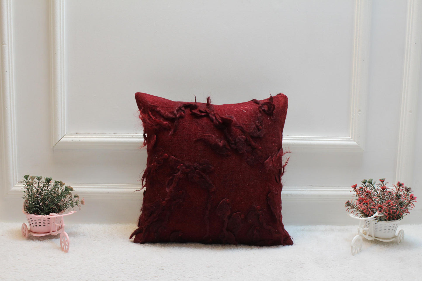 Handmade Turkish Rug Pillow Cover: Upcycled Wool, Bohemian Decor (16x16 in)