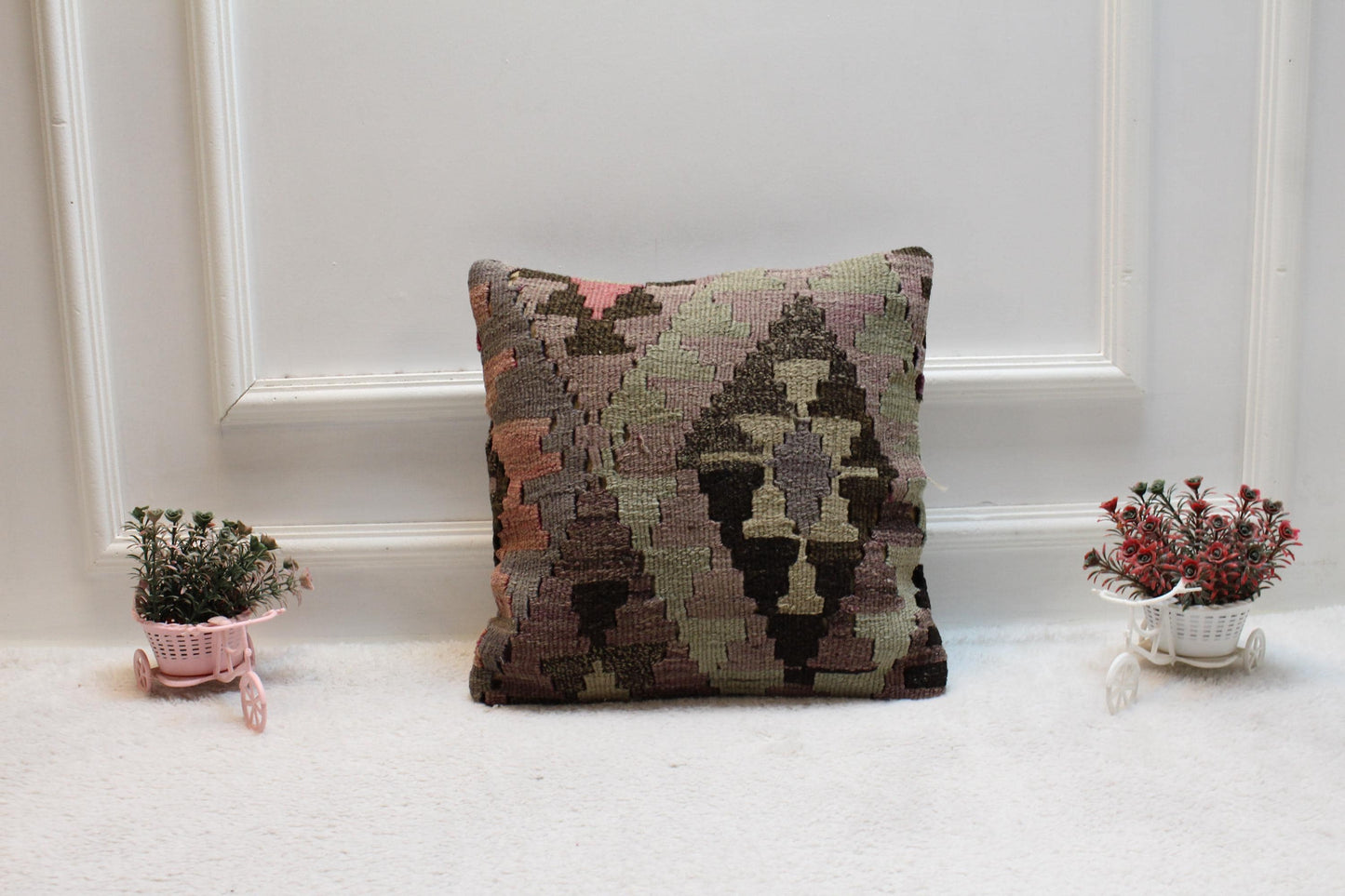 Vintage Turkish Rug Pillow: 16x16 Pink Wool Kilim Pillow Cover