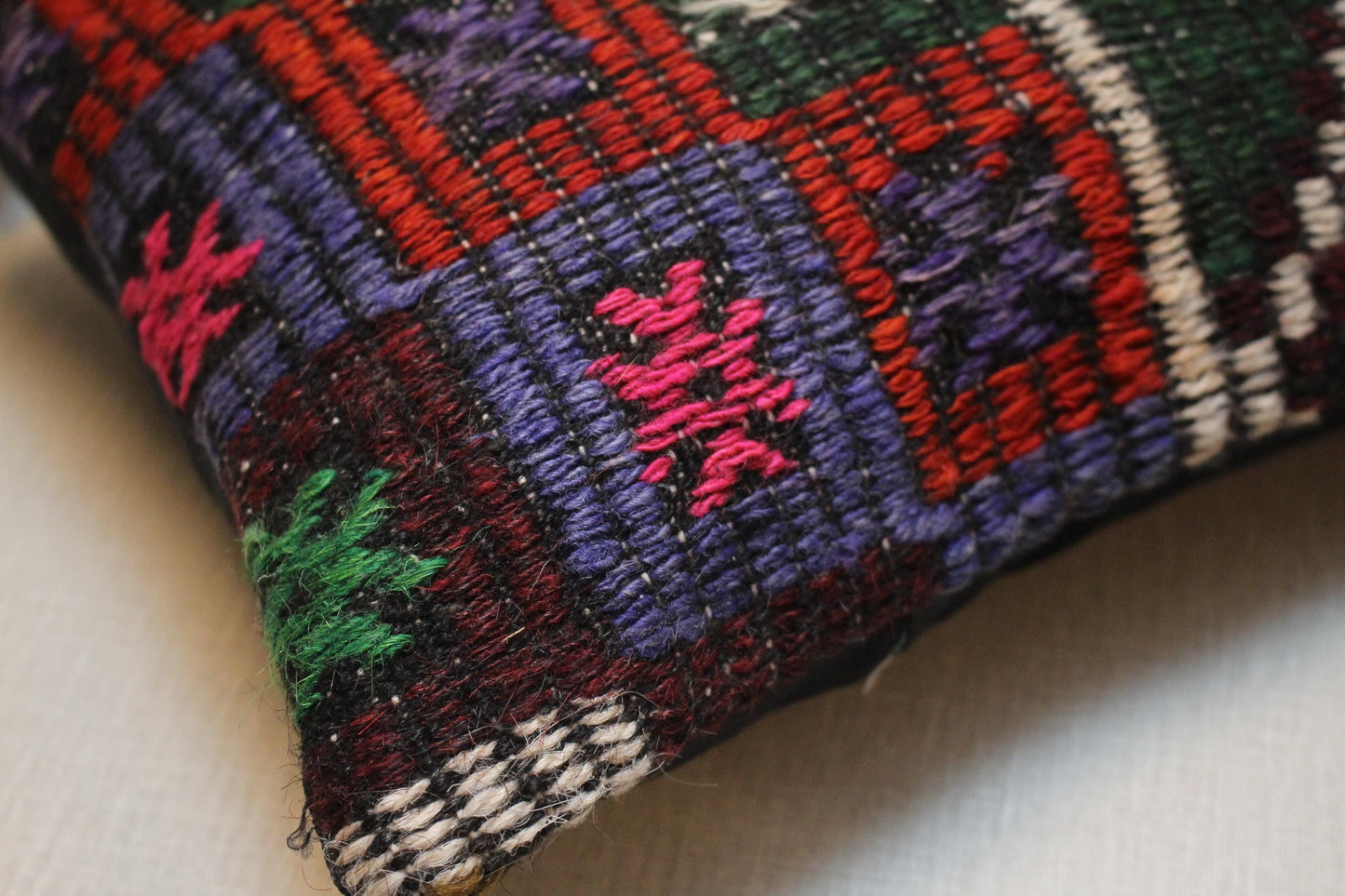 Handwoven Turkish Kilim Pillow Cover: Bohemian Home Decor, 12x12