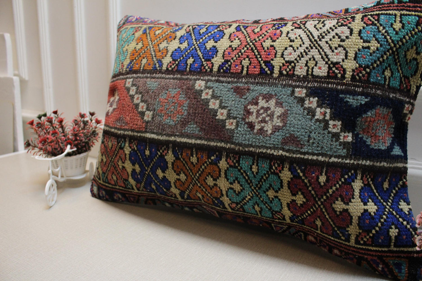 Handmade Kilim Pillow Cover: Upcycled Turkish Wool, Tribal Design (16x24 in