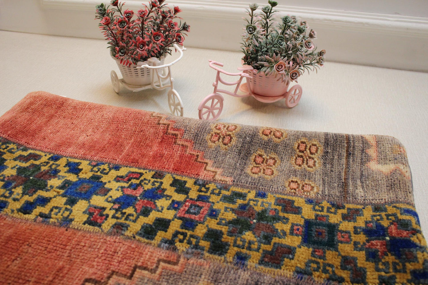 Handmade Kilim Pillow Cover: Upcycled Woven Rug, Red Tones (16x24 in.)