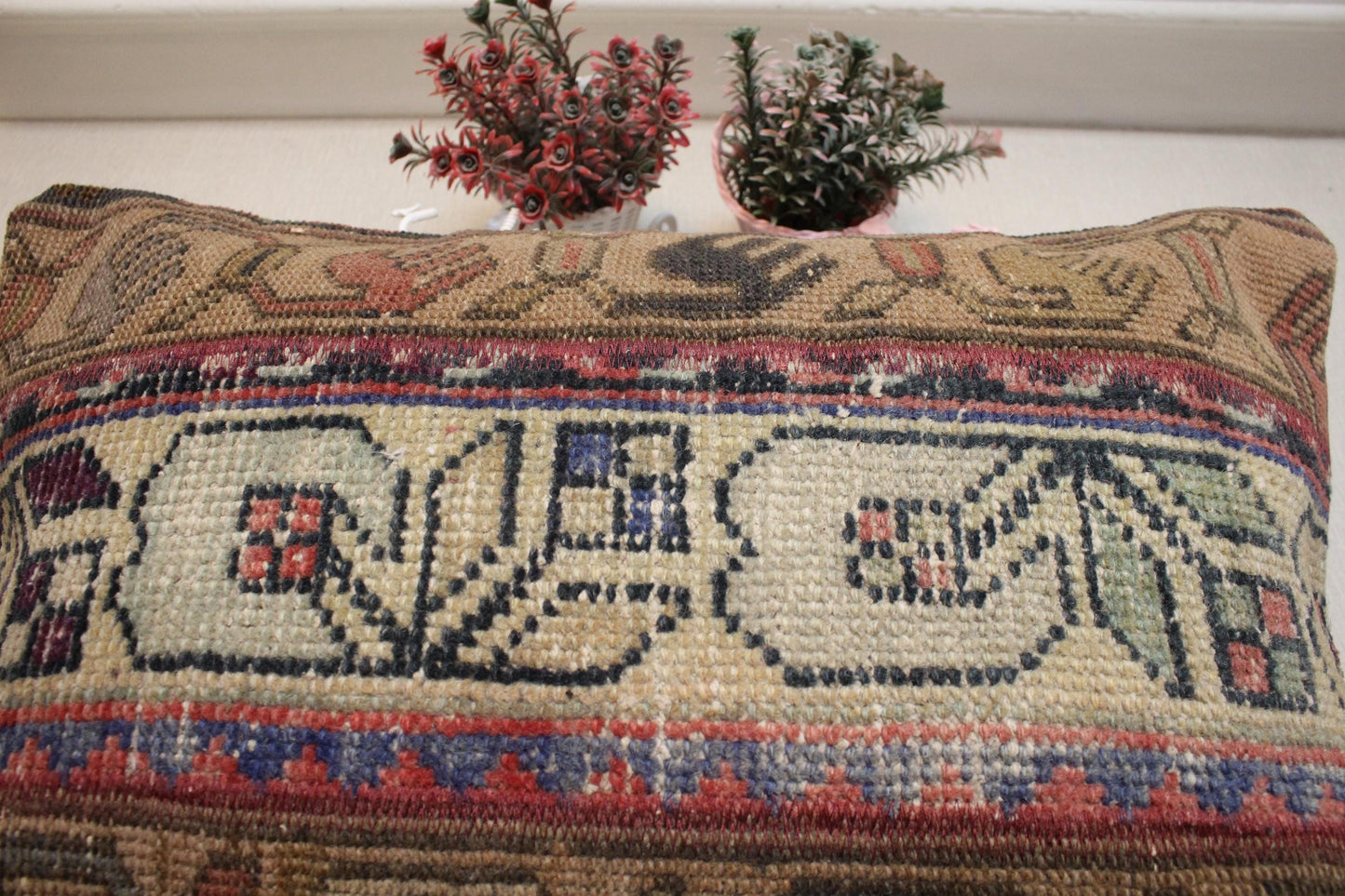 Handmade Kilim Pillow Cover: Earthy Boho Decor, 16x24 inch
