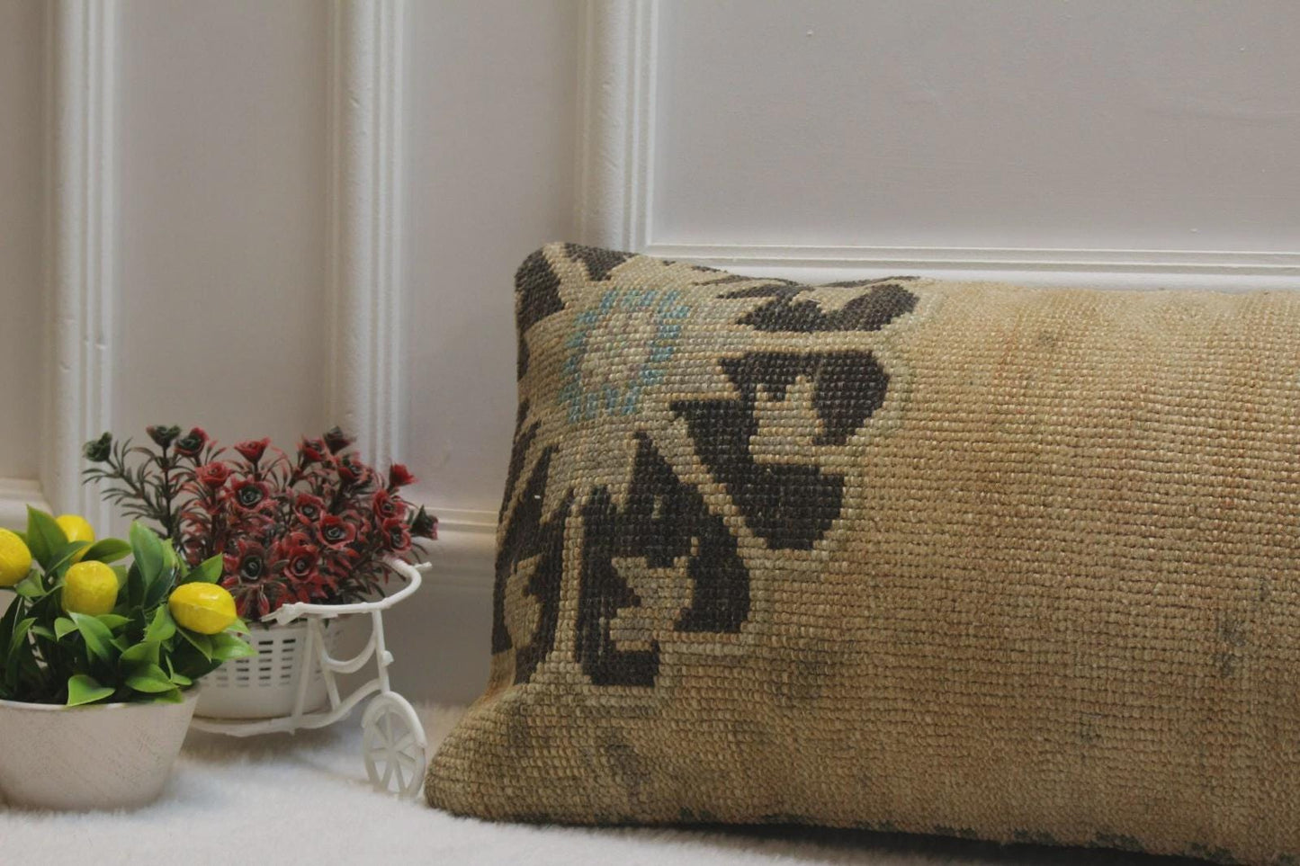 Handwoven Turkish Kilim Lumbar Pillow Cover: Boho Geometric Accent