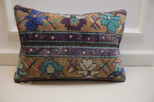 Vintage Turkish Kilim Pillow Cover: Boho Floral Accent Pillow (16x24 inc.)