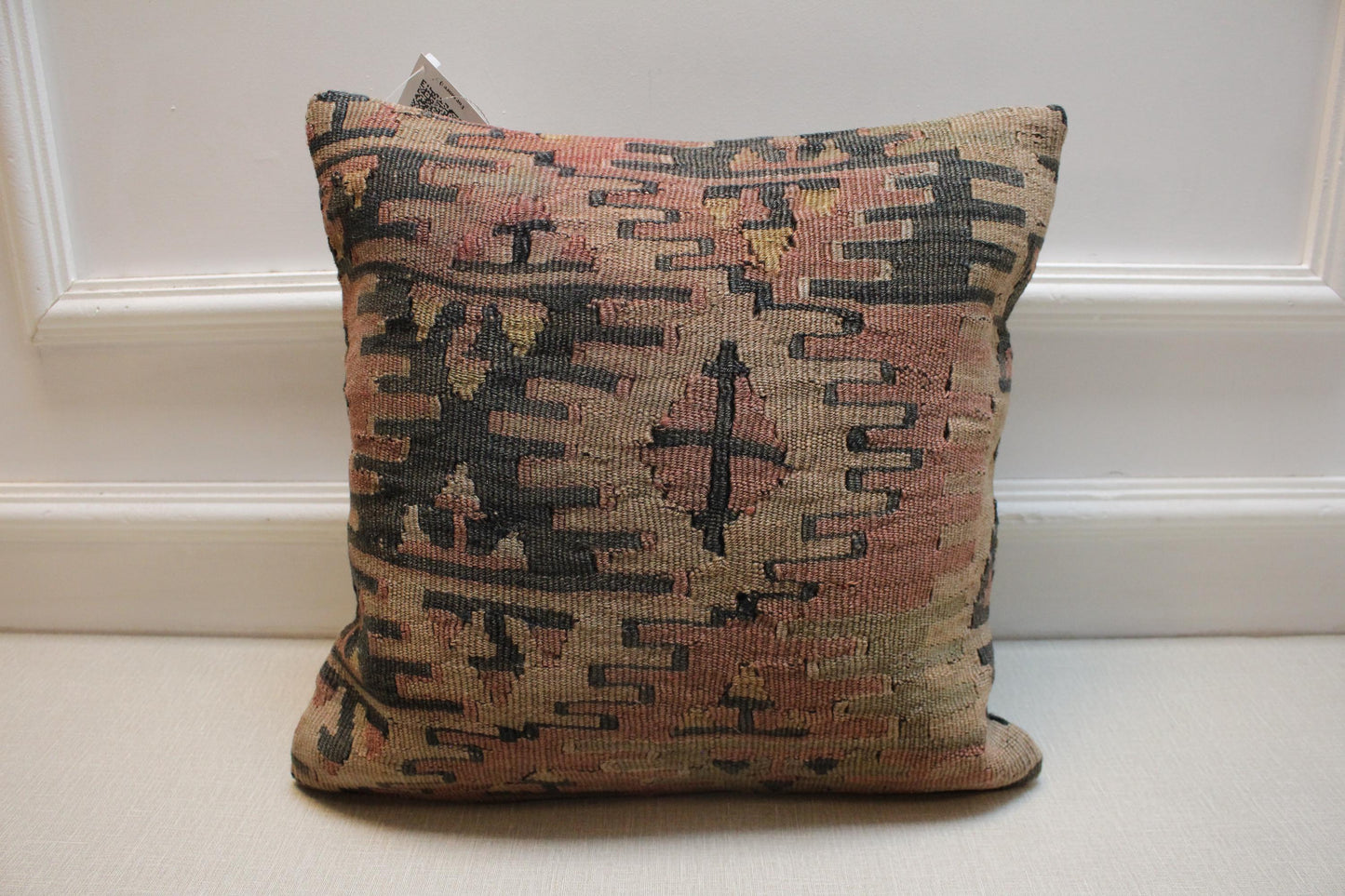 Vintage Turkish Kilim Pillow Cover: Geometric Woven Wool, 16x16