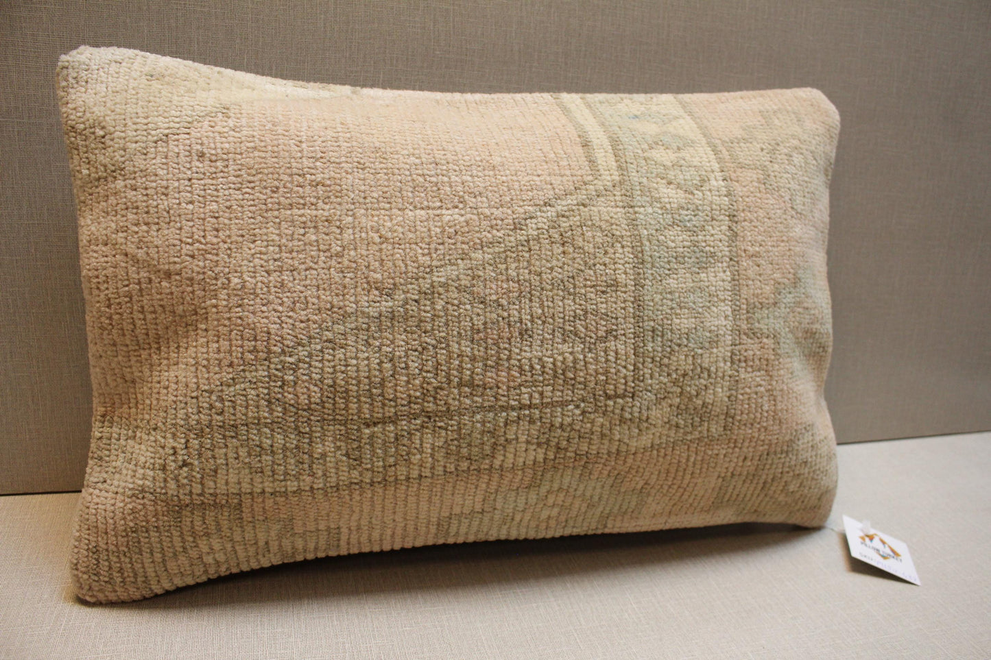Vintage Turkish Rug Lumbar Pillow Cover: Beige & Green Kilim Cushion
