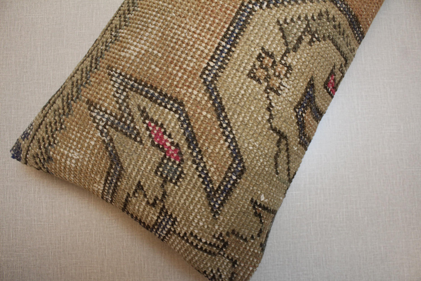 Vintage Turkish Kilim Pillow Cover 16x20: Beige Geometric Boho Cushion